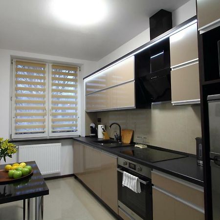 Apartament H&P Gold Daire Varşova Dış mekan fotoğraf