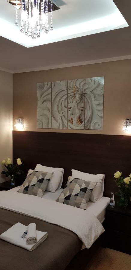 Apartament H&P Gold Daire Varşova Dış mekan fotoğraf